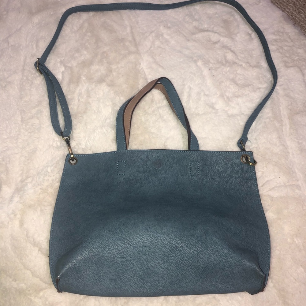 Reservable Satchel!!